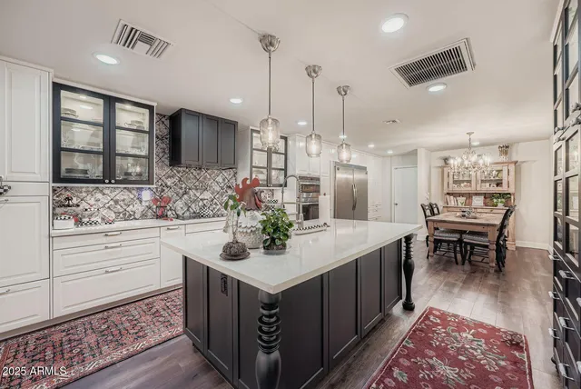 $1,100,000 | 77 East Missouri Avenue, Unit 27, Phoenix, AZ 85012