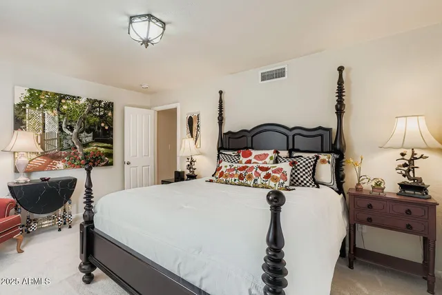 $1,100,000 | 77 East Missouri Avenue, Unit 27, Phoenix, AZ 85012