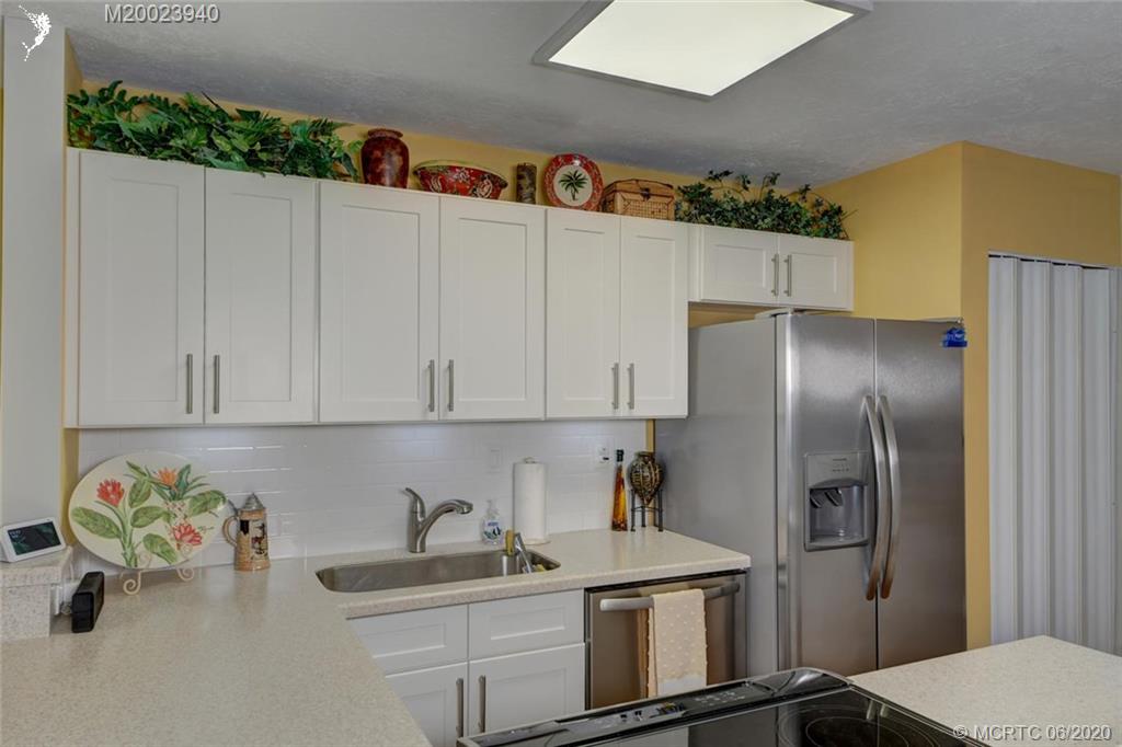 5383 Southeast Miles Grant Road, Unit B203 Stuart, FL 34997 - Photo 11 of 51 Gallery Image 11