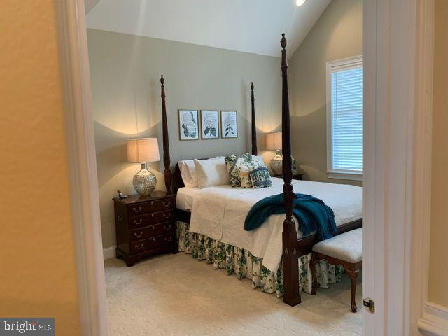 31 Sloan Road West Chester, PA 19382 - Photo 12 of 48 First floor owner's suite