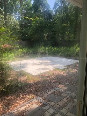 $1,900 | 4040 Northwest 19th Place, Gainesville, FL 32605