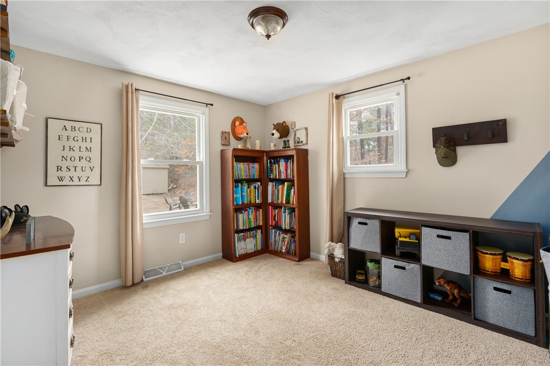 15 Richard Road Richmond, RI 02812 - Photo 24 of 33