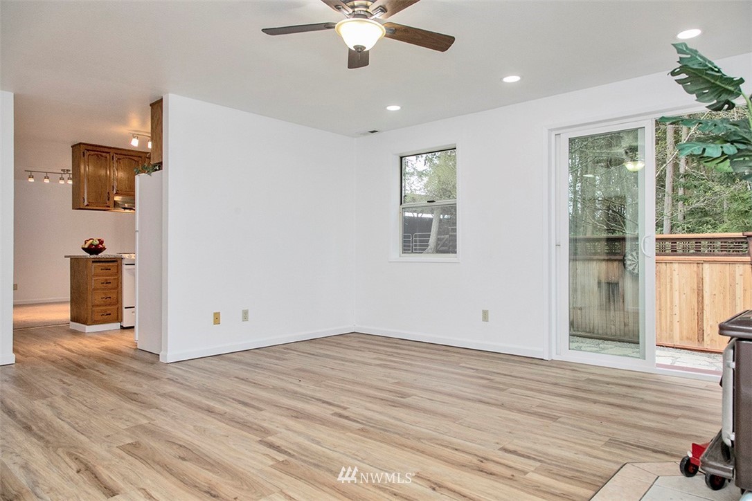 2155 Zylstra Road Oak Harbor, WA 98277 - Photo 11 of 40 Gallery Image 11