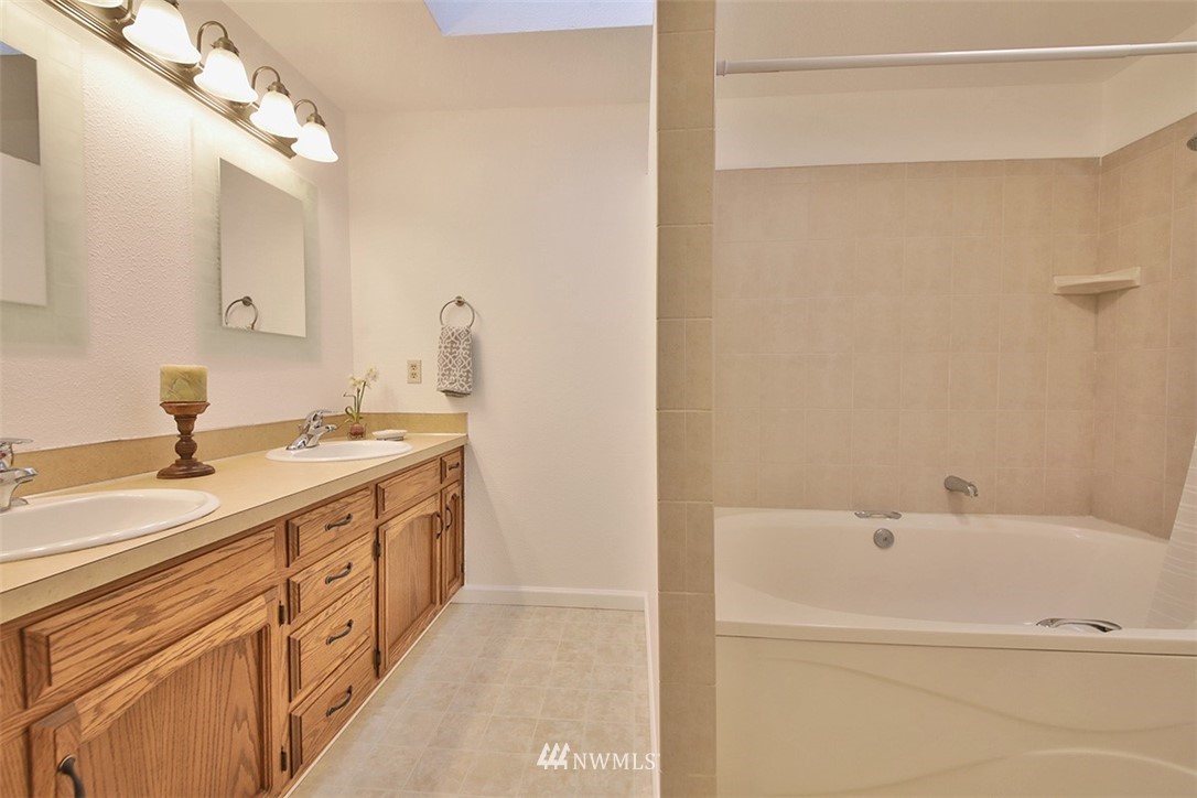 2155 Zylstra Road Oak Harbor, WA 98277 - Photo 19 of 40 Gallery Image 19