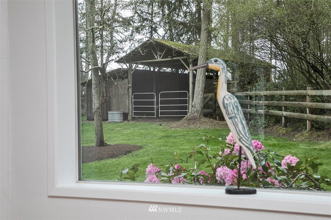 2155 Zylstra Road Oak Harbor, WA 98277 - Photo 6 of 40 Gallery Image 6