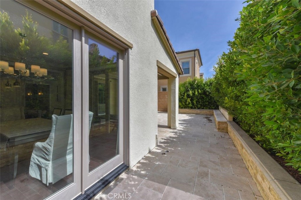 62 Rossmore Irvine, CA 92620 - Photo 37 of 43 a view of entryway