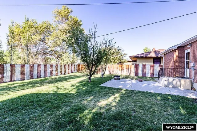 $219,000 | 1408 Collins Street, Rock Springs, WY 82901