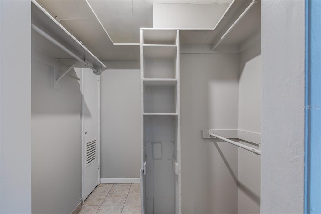 2436 Northland Road Mount Dora, FL 32757 - Photo 11 of 27 a view of closet