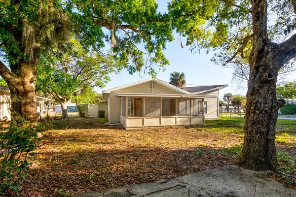$265,000 | 2436 Northland Road, Mount Dora, FL 32757