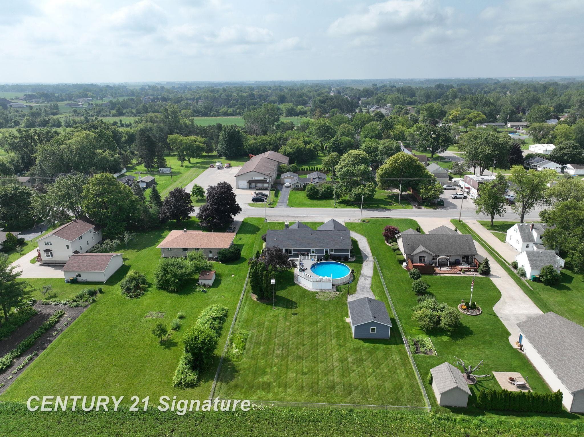 1705 Cass Avenue Road Bay City, MI 48708 - Photo 6 of 38 Gallery Image 6