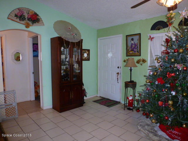1375 Saxony Road Southwest Palm Bay, FL 32908 - Photo 2 of 21 P1310904 - Copy