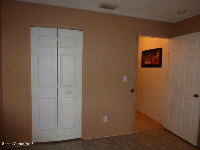 1375 Saxony Road Southwest Palm Bay, FL 32908 - Photo 16 of 21 P1310921