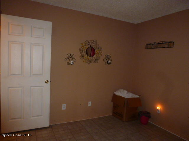 1375 Saxony Road Southwest Palm Bay, FL 32908 - Photo 17 of 21 P1310922