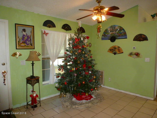 1375 Saxony Road Southwest Palm Bay, FL 32908 - Photo 3 of 21 P1310905 - Copy