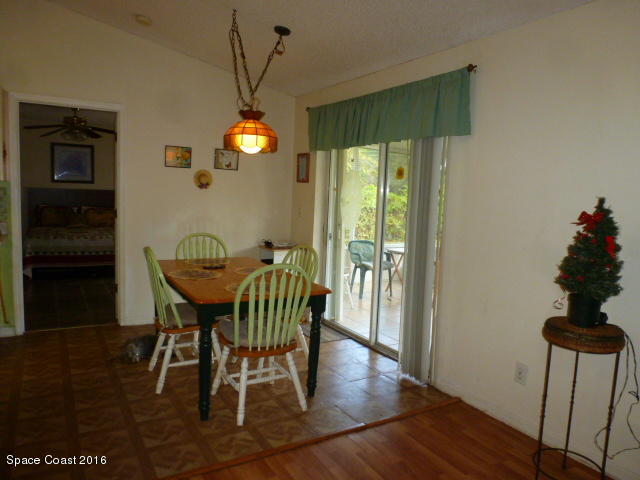 1375 Saxony Road Southwest Palm Bay, FL 32908 - Photo 7 of 21 P1310910 - Copy