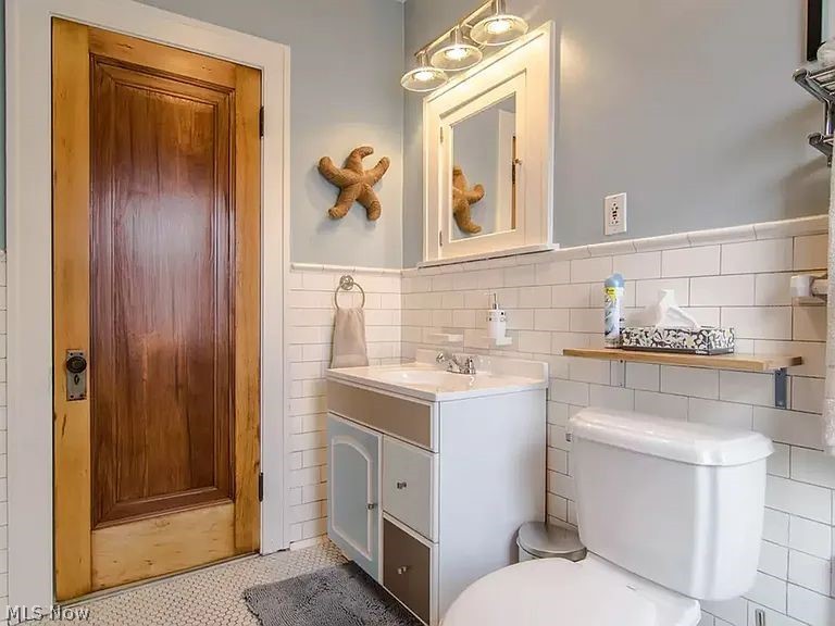 1551 Maple Road Cleveland Heights, OH 44121 - Photo 24 of 25