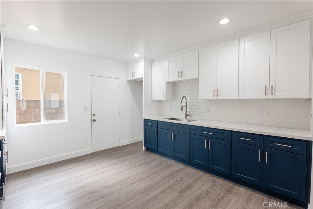 2422 Bryce Road El Monte, CA 91732 - Photo 13 of 25 Kitchen back house