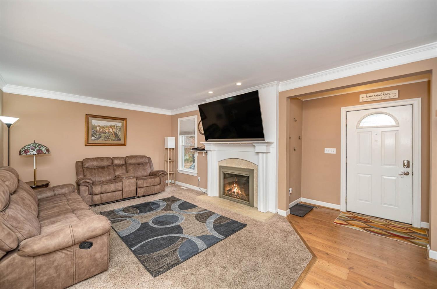 6343 Euclid Road Madeira, OH 45236 - Photo 6 of 35 Gallery Image 6