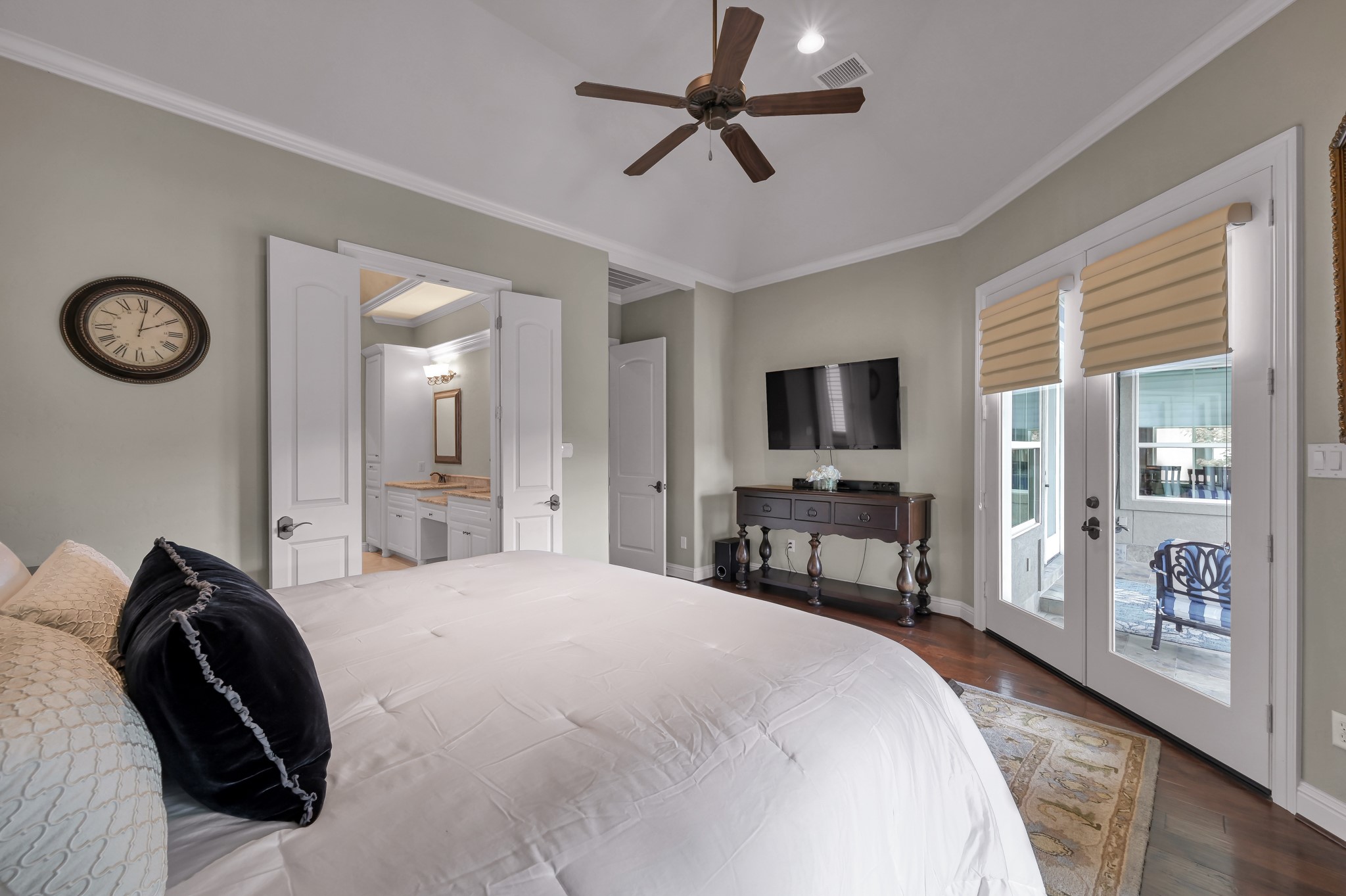12324 White Oak Point Conroe, TX 77304 - Photo 16 of 46