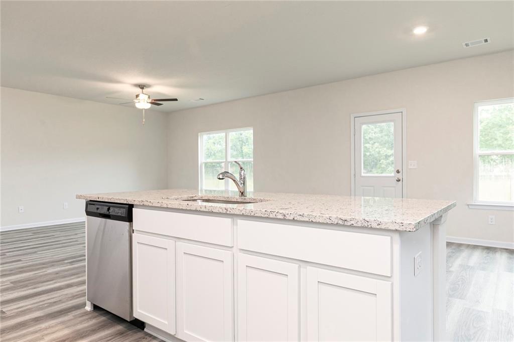 410 Prescott Way Villa Rica, GA 30180 - Photo 10 of 17