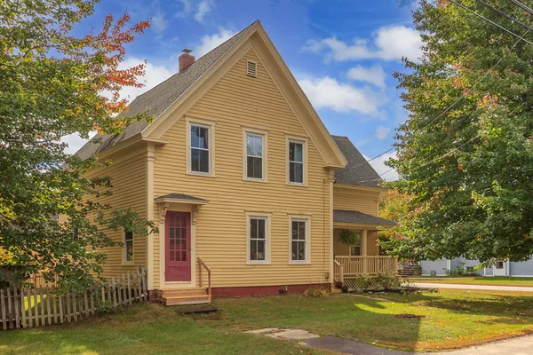 $445,000 | 894 Main Street, Waterboro, ME 04087
