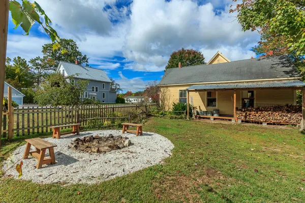 $445,000 | 894 Main Street, Waterboro, ME 04087