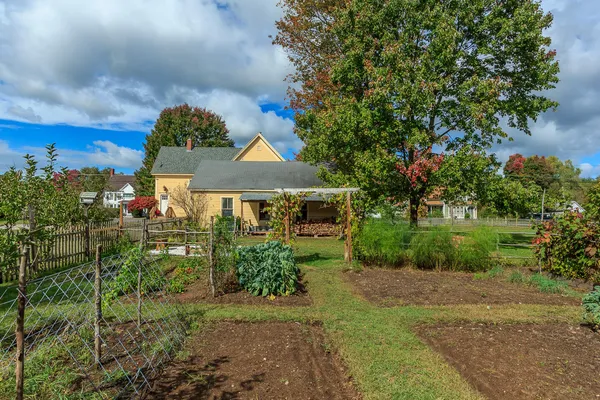 $445,000 | 894 Main Street, Waterboro, ME 04087