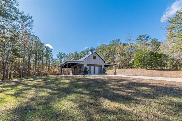 $1,750,000 | 5752 West Phillips Mill Road, Douglasville, GA 30135