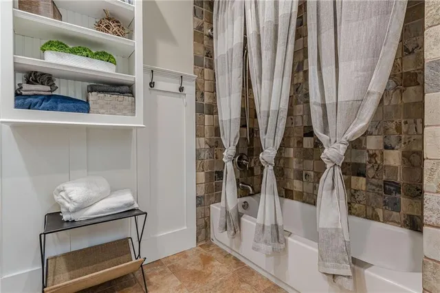 $1,750,000 | 5752 West Phillips Mill Road, Douglasville, GA 30135