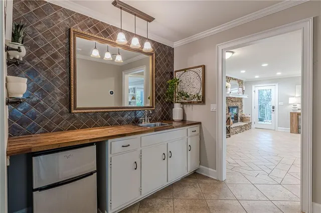 $1,750,000 | 5752 West Phillips Mill Road, Douglasville, GA 30135