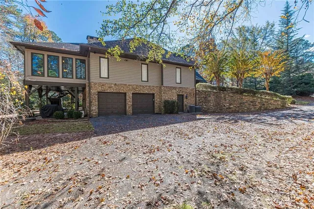 $1,750,000 | 5752 West Phillips Mill Road, Douglasville, GA 30135