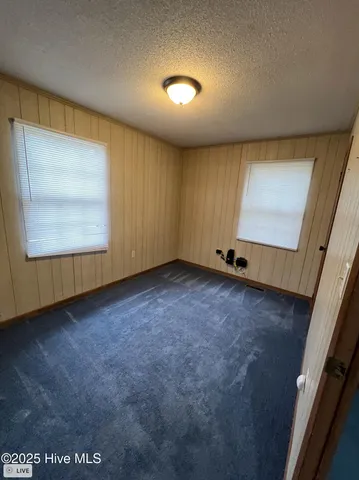 $179,500 | 471 John Mark Road, Clinton, NC 28328