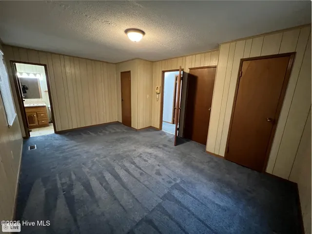 $179,500 | 471 John Mark Road, Clinton, NC 28328