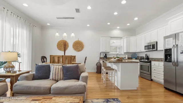 $698,999 | 7822 Thomas Drive, Panama City Beach, FL 32408