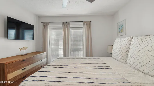 $698,999 | 7822 Thomas Drive, Panama City Beach, FL 32408