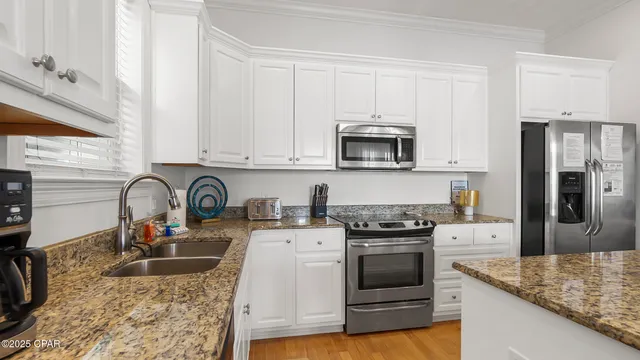 $698,999 | 7822 Thomas Drive, Panama City Beach, FL 32408