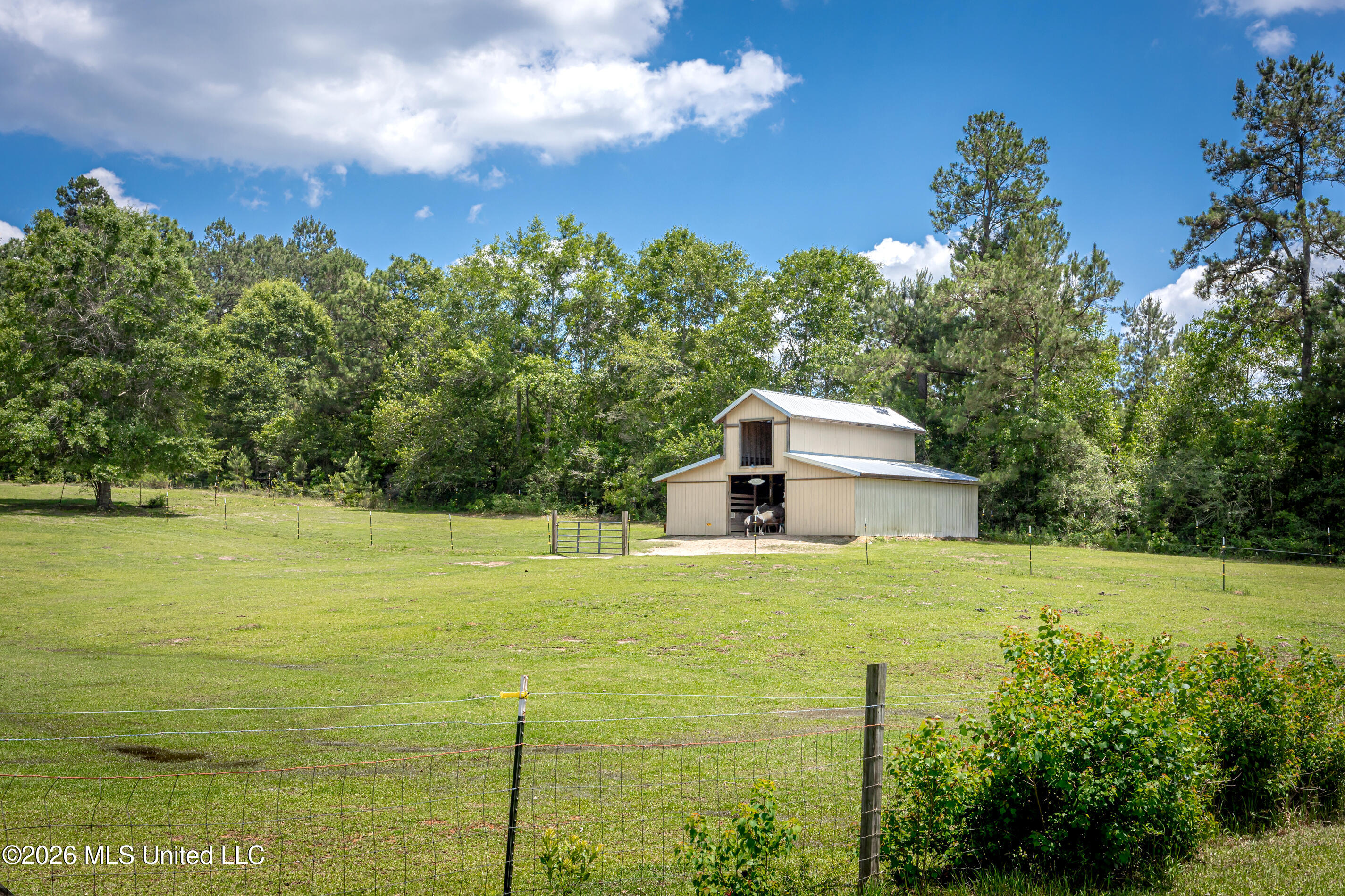 21510 Yankee Town Road Saucier, MS 39574 - Photo 19 of 104 IMG_8290