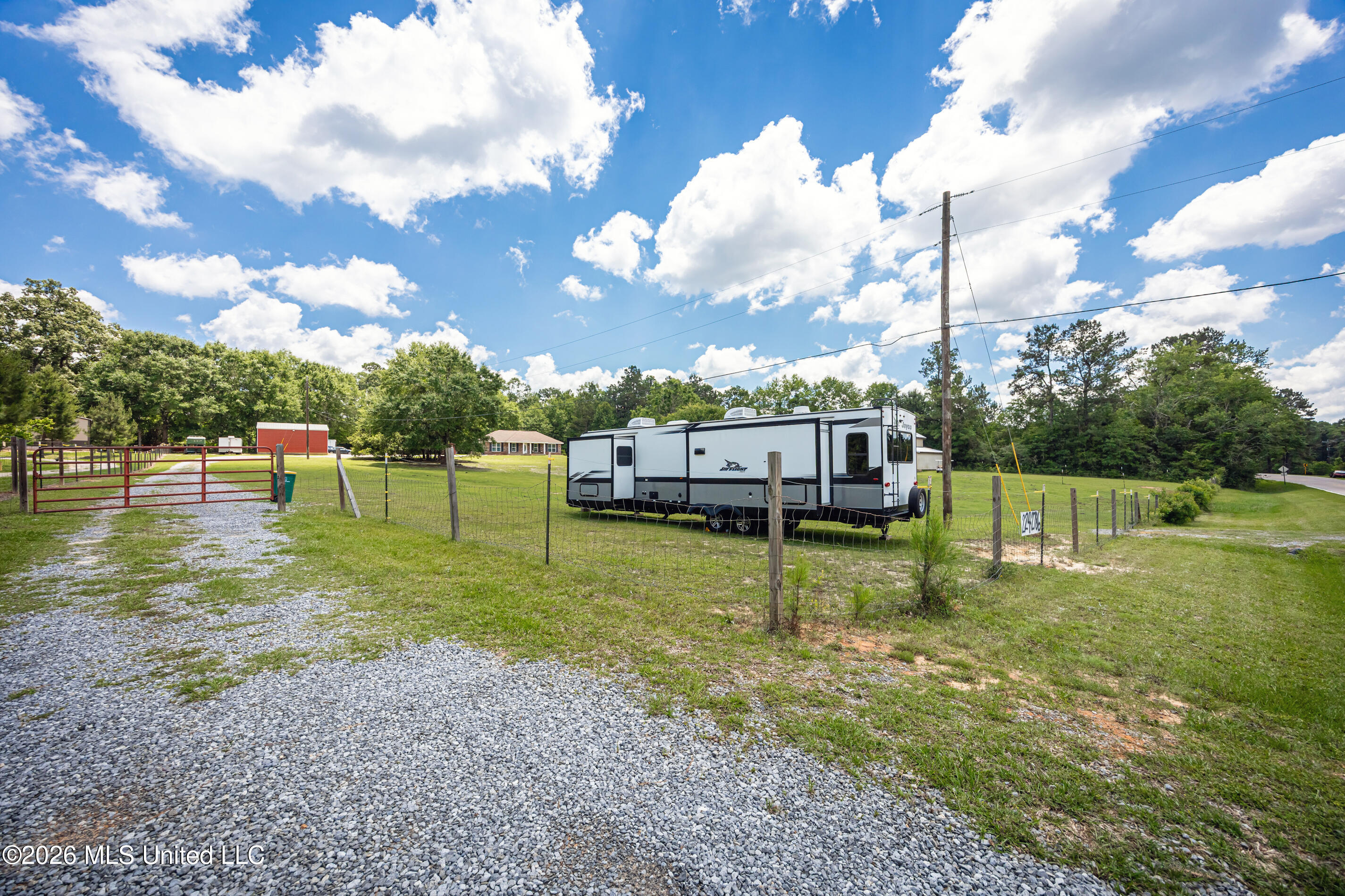 21510 Yankee Town Road Saucier, MS 39574 - Photo 8 of 104 IMG_8013