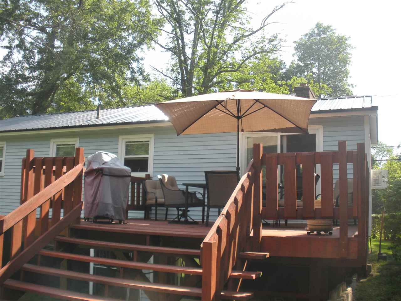 284 Baboosic Lake Road Merrimack, NH 03054 - Photo 23 of 28