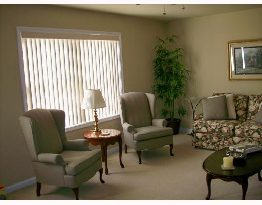 3006 Valley Road Mercer, PA 16137 - Photo 5 of 17 Living Room.