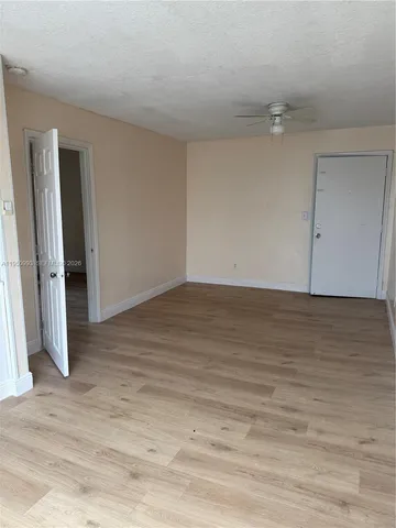 $1,500 | 7640 Kimberly Boulevard, Unit 2I, North Lauderdale, FL 33068