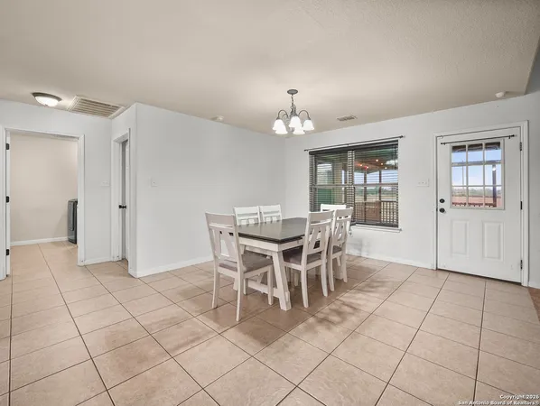 $359,900 | 312 Edgehill Drive, Pleasanton, TX 78064