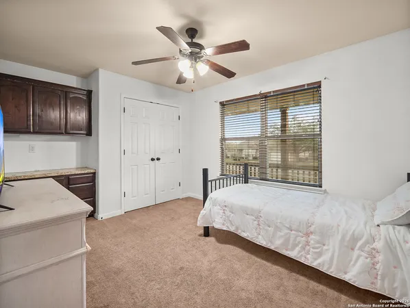 $359,900 | 312 Edgehill Drive, Pleasanton, TX 78064