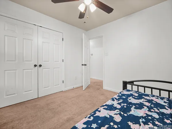 $359,900 | 312 Edgehill Drive, Pleasanton, TX 78064