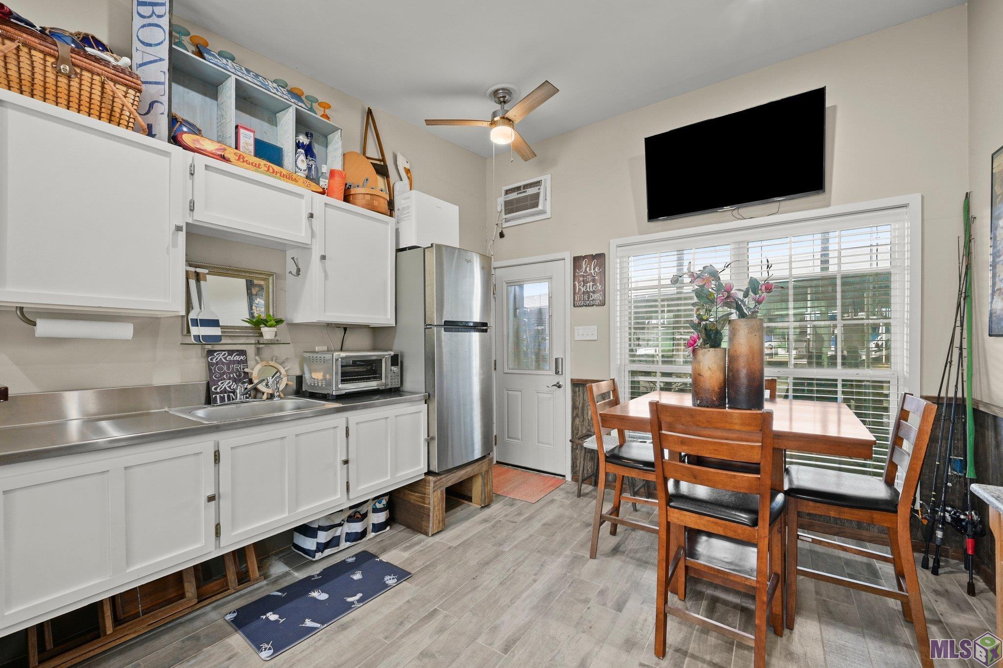 32875 Rivergate Circle, Unit 35 Springfield, LA 70462 - Photo 13 of 24