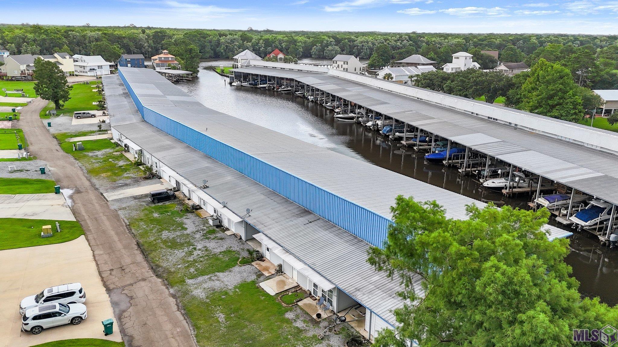 32875 Rivergate Circle, Unit 35 Springfield, LA 70462 - Photo 2 of 24