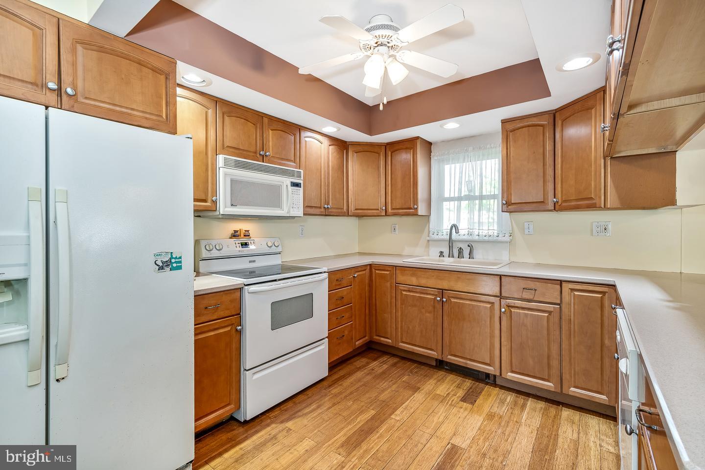 28 Grapevine Road Levittown, PA 19057 - Photo 11 of 27