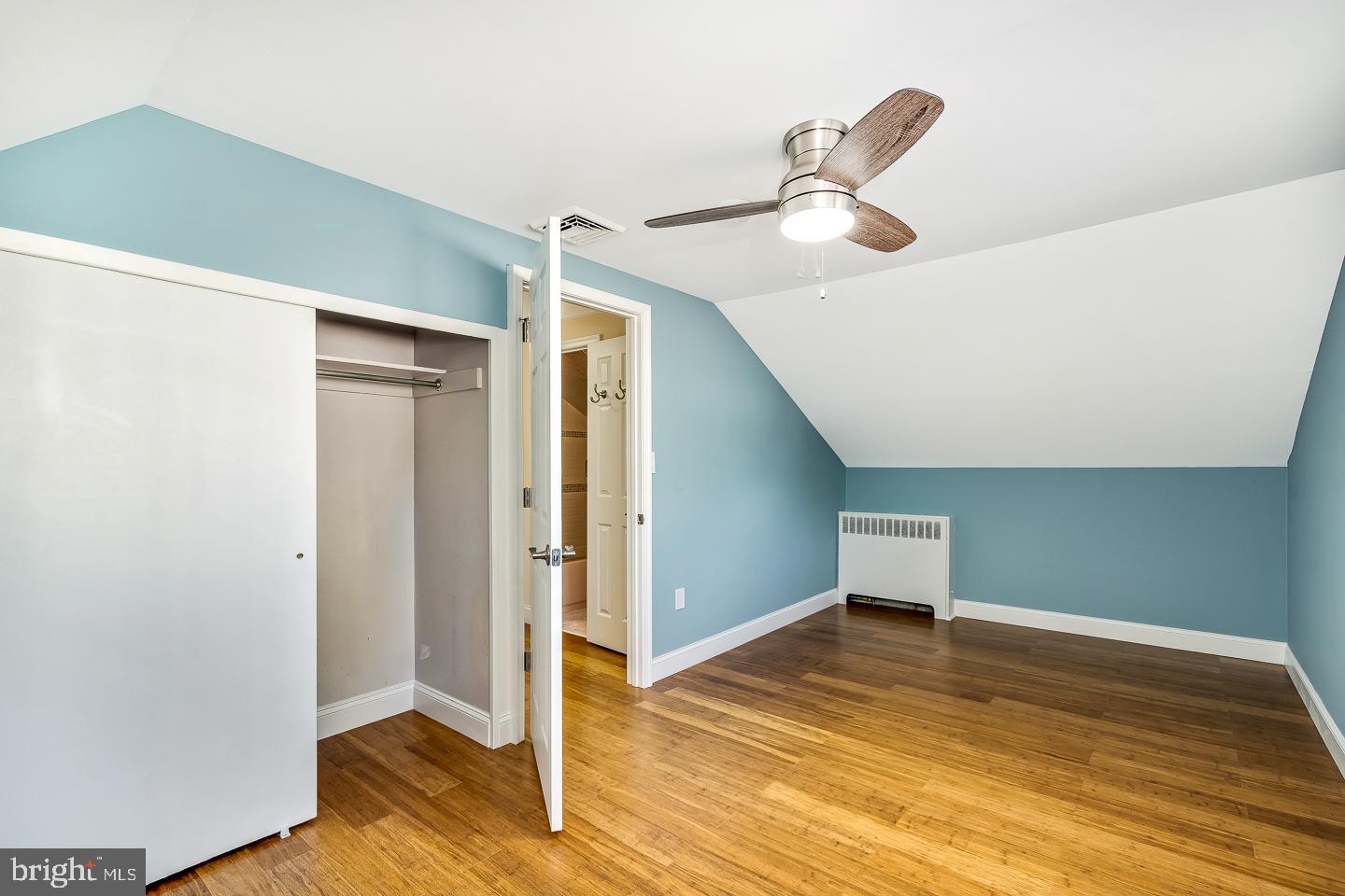 28 Grapevine Road Levittown, PA 19057 - Photo 16 of 27