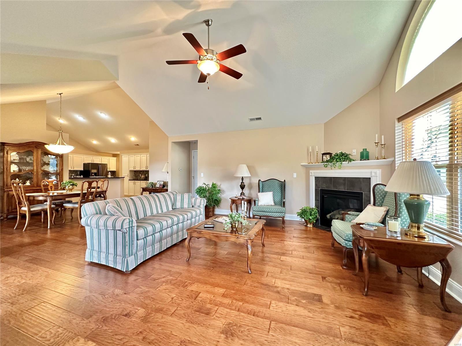 1208 Three Rivers Drive O'Fallon, IL 62269 - Photo 12 of 52 Gallery Image 12