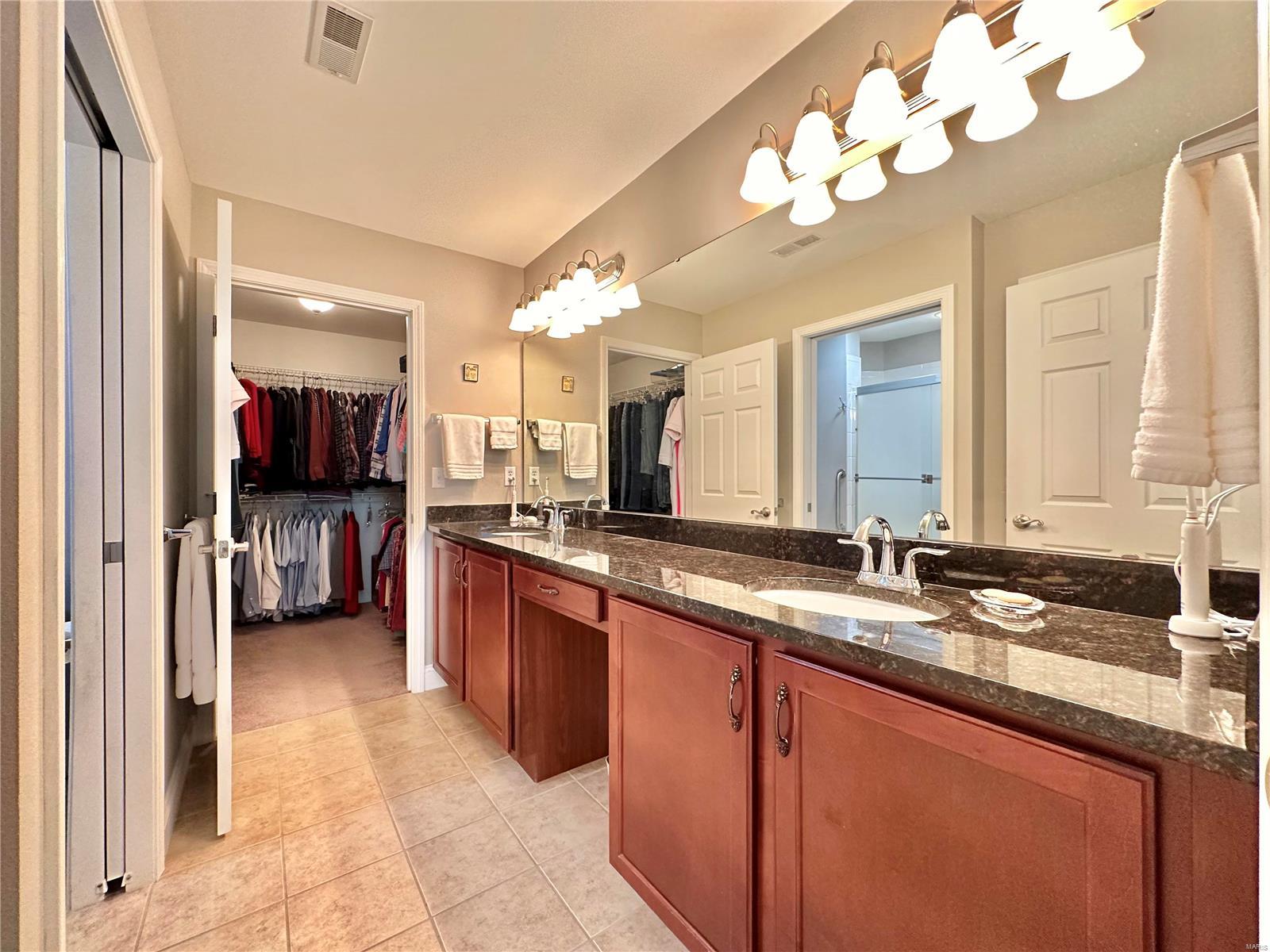 1208 Three Rivers Drive O'Fallon, IL 62269 - Photo 19 of 52 Gallery Image 19
